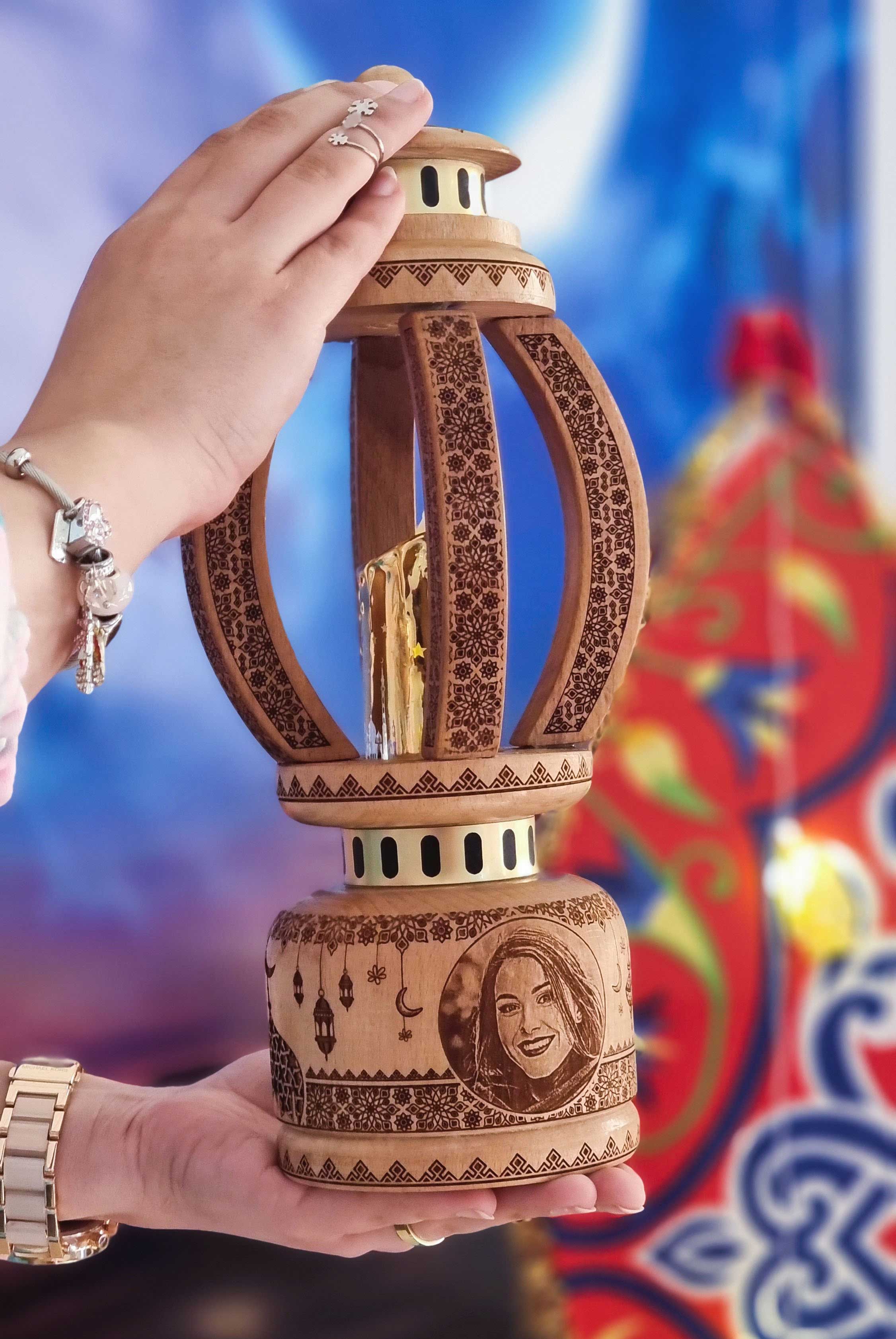 الفانــــوس الأسطــــورة