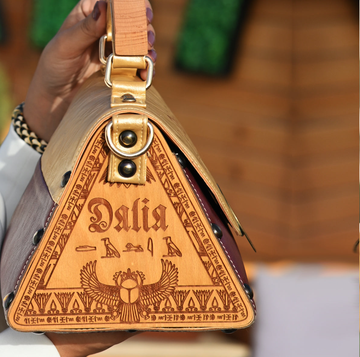 Pharaonic Trendy Bag "Kemet Gold"