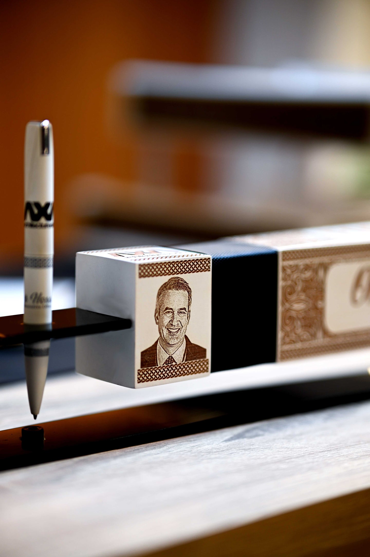 Summit Modern Deskset